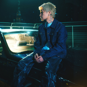 丰满高潮的艳麻麻
