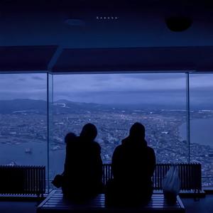 丰满高潮的艳麻麻
